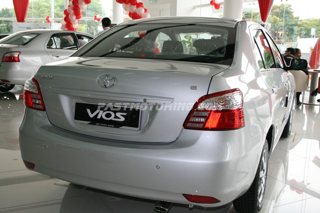 review toyota vios 2010 #7