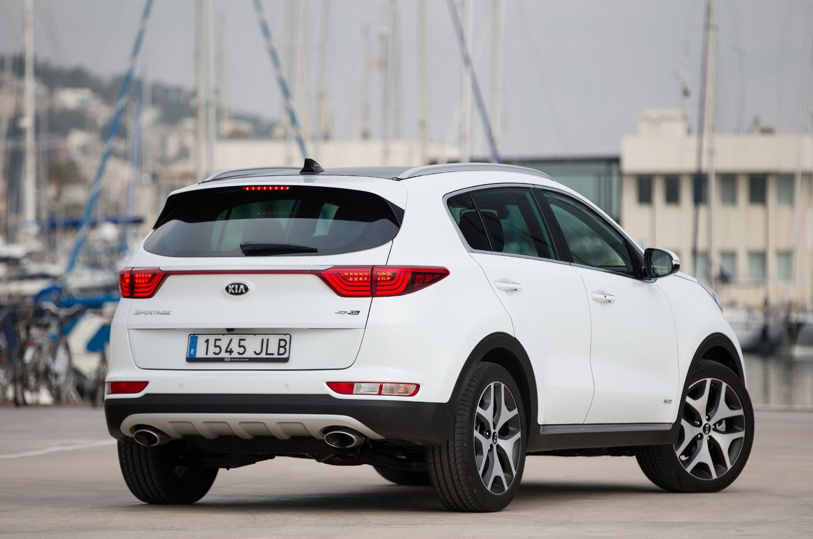 Kia Sportage 2016 Available now in the UK